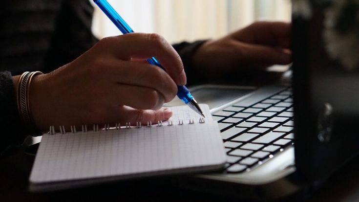 Perbedaan Fokus Penelitian dan Masalah Penelitian yang Sering Disamakan