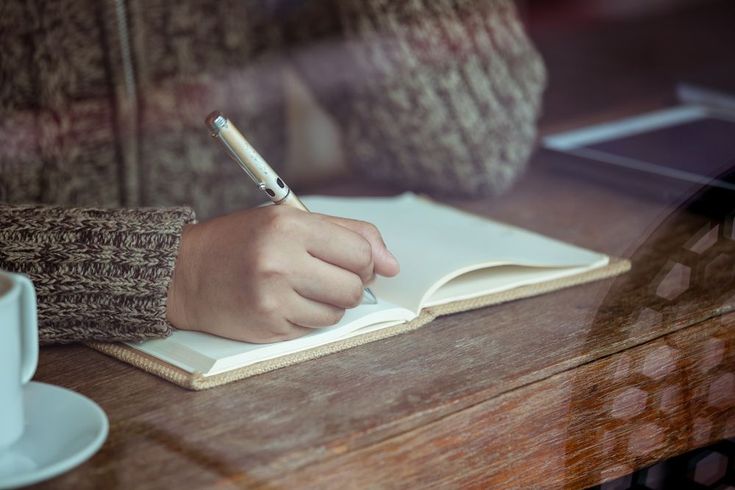 urutan nama penulis jurnal